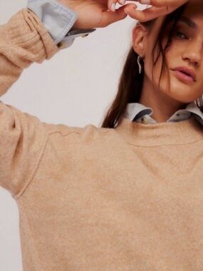 NWT free people- Cozy Camel Crewneck Sweater size Medium but oversized